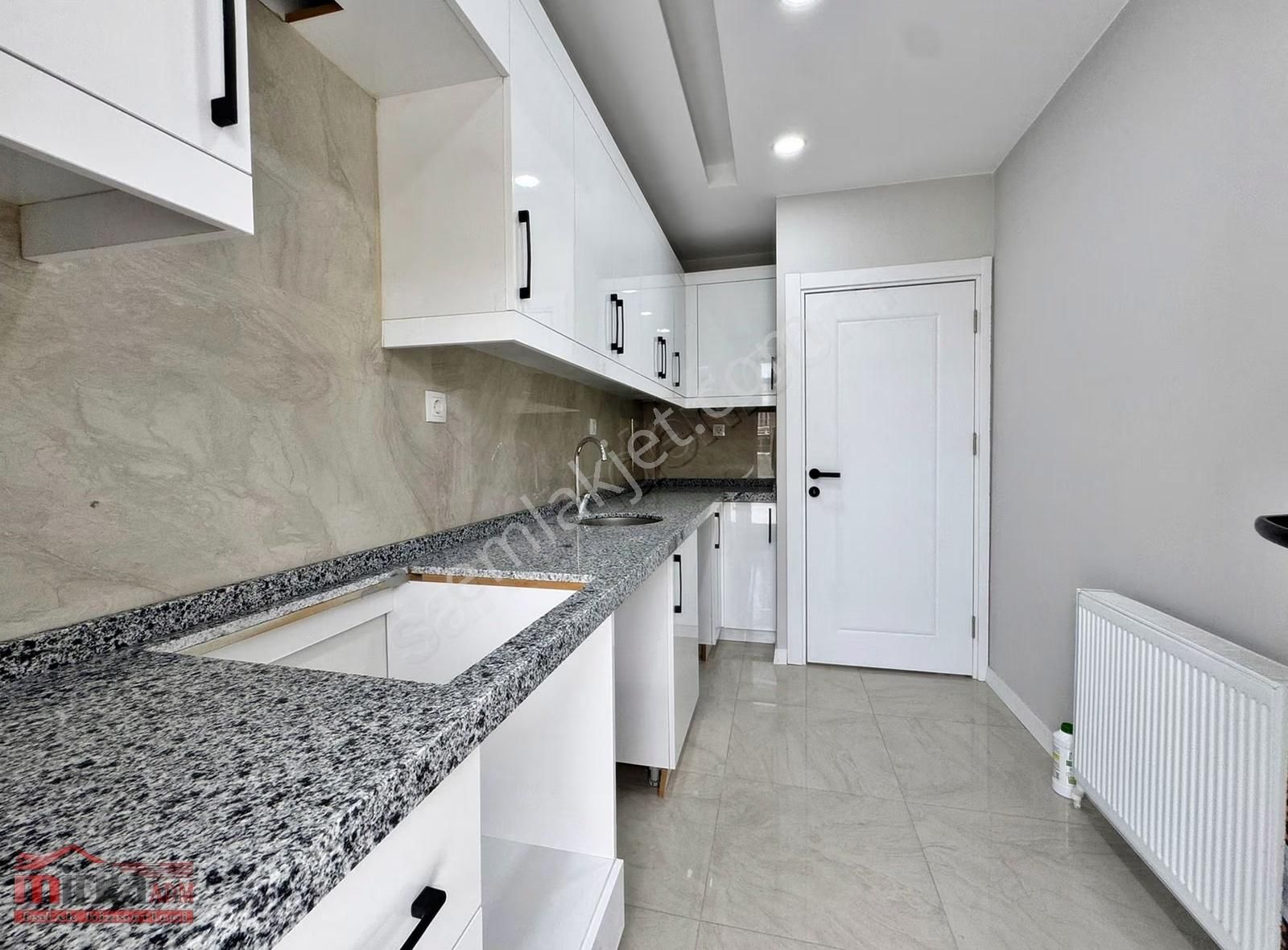 Beylikdüzü Yakuplu Da Sıfır Satılık 2+1 Geniş Teraslı Daire - Görsel 12