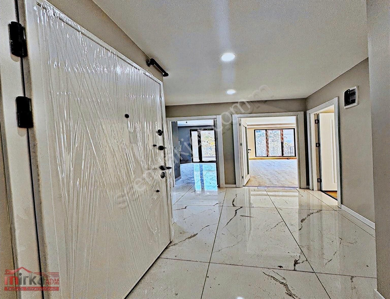 Beylikdüzü Yakuplu Satılık 2+1 118m2 Geniş Lüx Metrobüse 10dk - Görsel 13