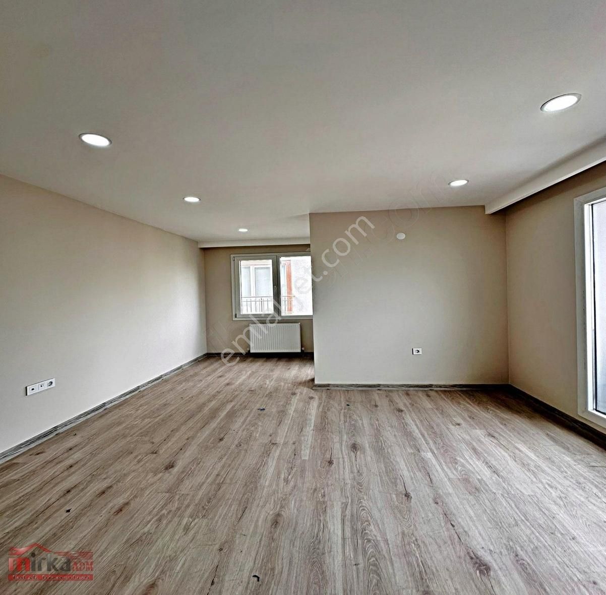 Beylikdüzü Yakuplu Da Satılık 3+2 Ön Cephe Geniş Sıfır Dublex - Görsel 7