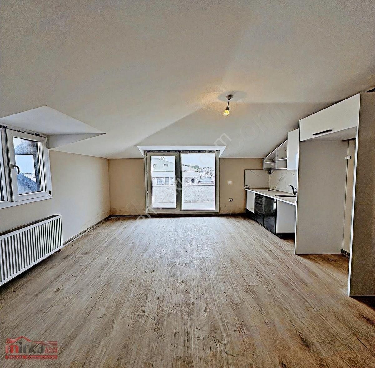 Beylikdüzü Yakuplu Da Satılık 3+2 Ön Cephe Geniş Sıfır Dublex - Görsel 14