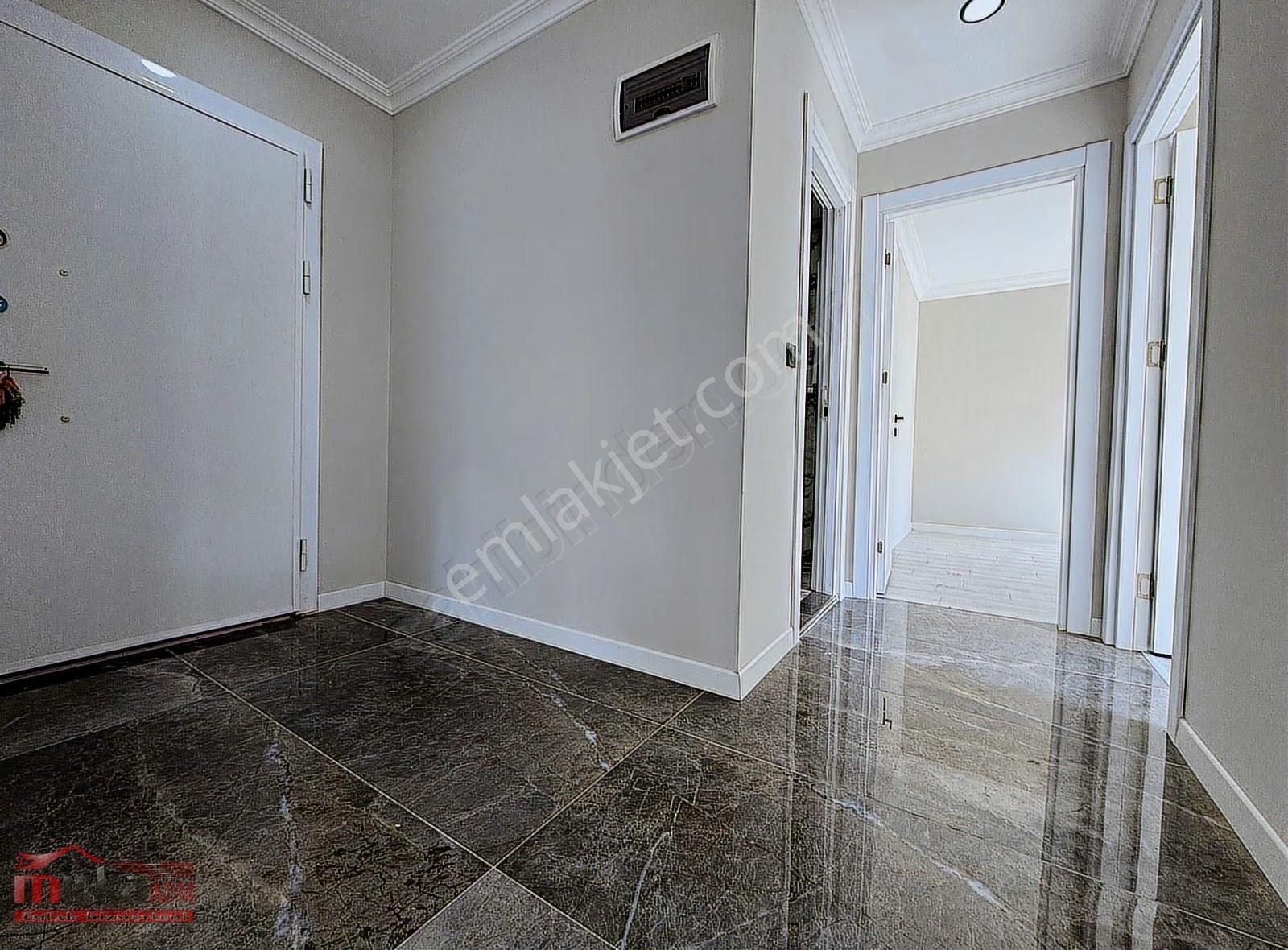 Beylikdüzü Yakuplu Da 2+1 Satılık Ön Cephe Metrobüse Yürüme 15dk - Görsel 3