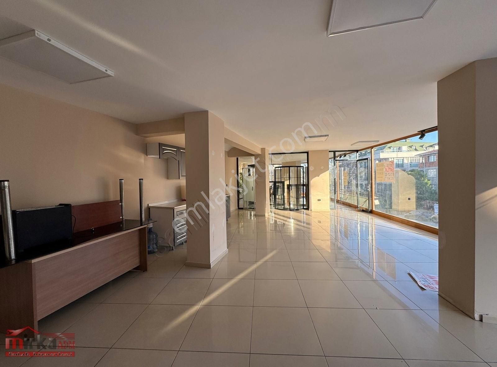 Beylikdüzü Yakuplu Da Satılık 130 M2 Köşe Dükkan [mirka Emlak] - Görsel 5