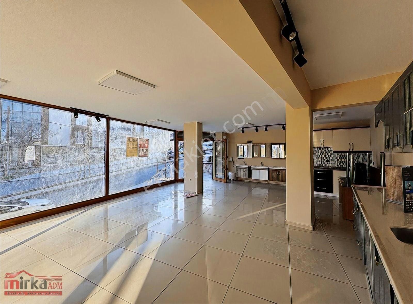 Beylikdüzü Yakuplu Da Satılık 130 M2 Köşe Dükkan [mirka Emlak] - Görsel 12