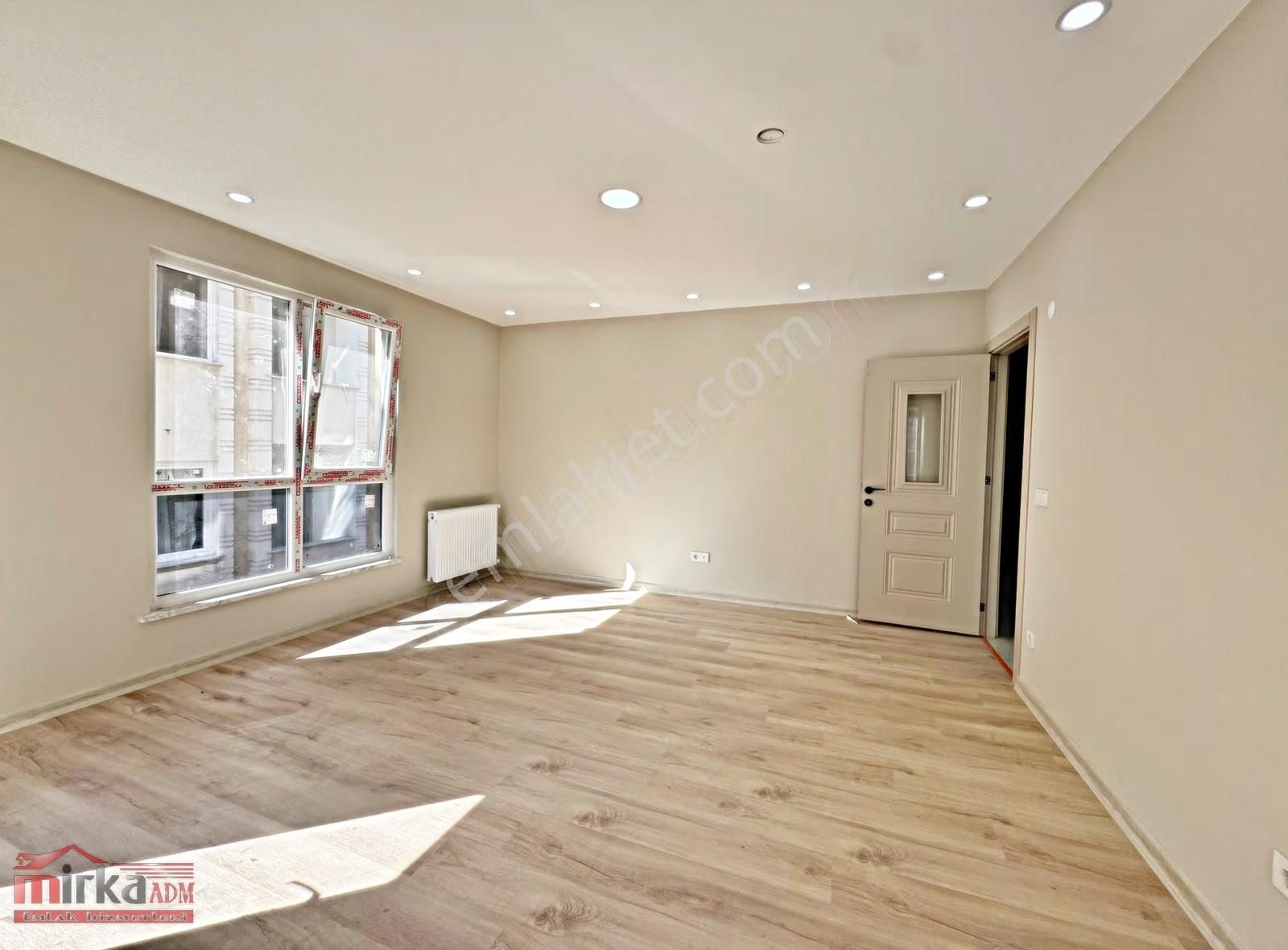 Beylikdüzü Yakuplu Da Satılık 3+1 Sıfır Arakat Ön Cephe Daire - Görsel 4