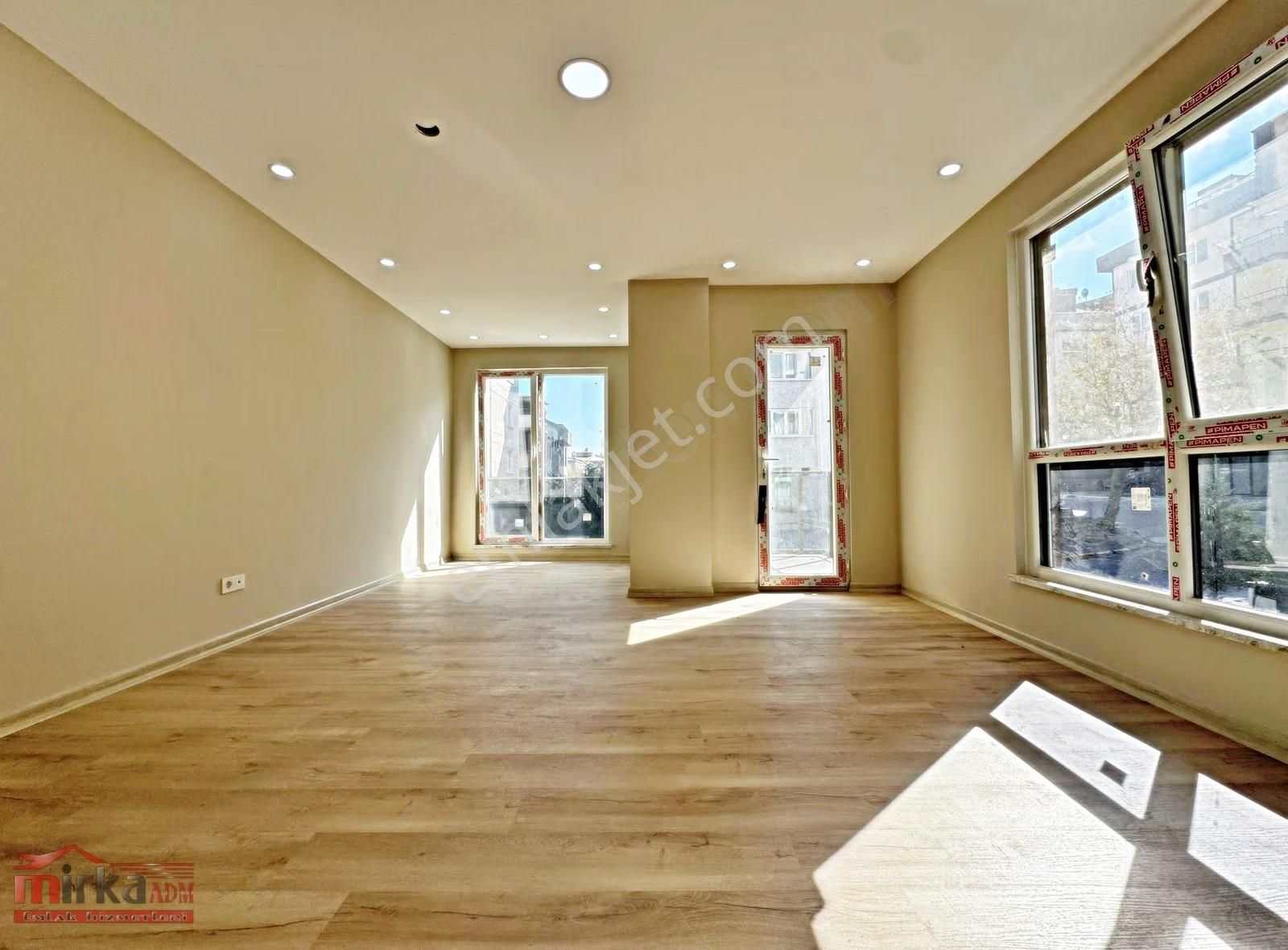 Beylikdüzü Yakuplu Da Satılık 3+1 Sıfır Arakat Ön Cephe Daire - Görsel 16