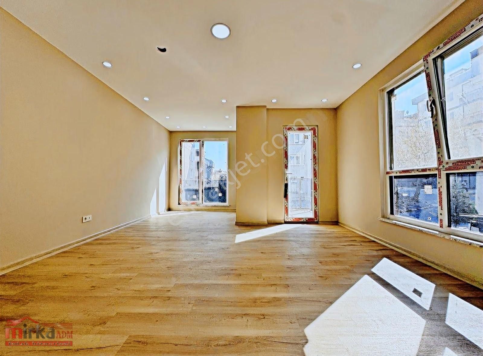 Beylikdüzü Yakuplu Da Satılık 3+1 Sıfır Arakat Ön Cephe Daire - Görsel 18