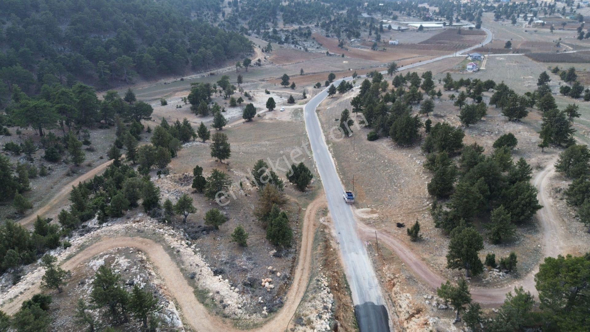 Avgadıya 3 Dk Uzaklıkta Harika Manzaraya Sahip 1.700 M2 Satılık Tarla - Görsel 9