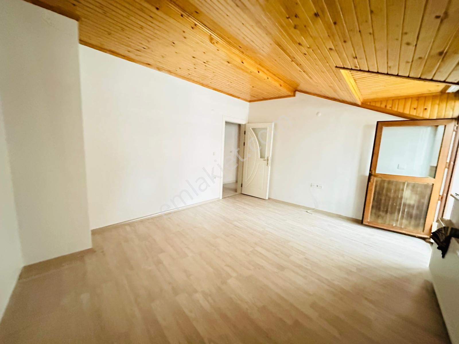 Has Seba'da Tevfikbey'de 4+1 175m2 Özel Dizaynlı Satılık Dubleks - Görsel 24