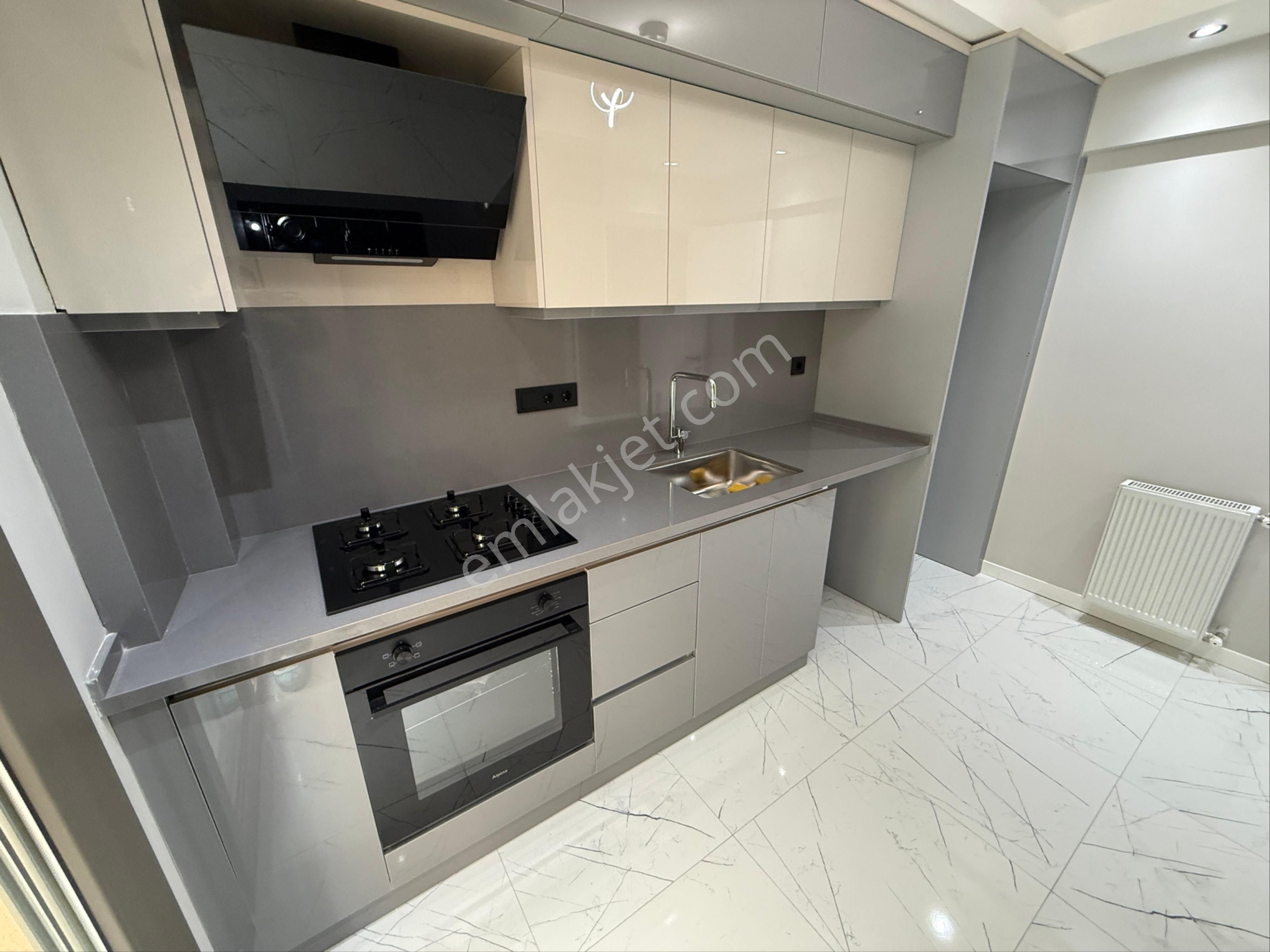 Balçovanın Bu Kalbinde Bahçeli 3+1 Daire - Görsel 8