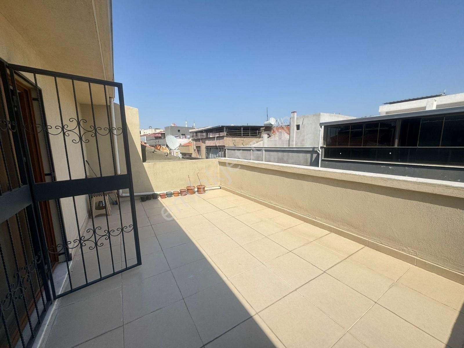 İzmir Bayar Gayrimenkul'den Şirinyer'in Merkezinde Acil Satılık Dubleks Daire - Görsel 22