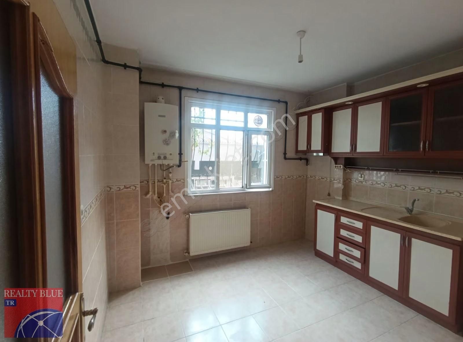 Sultanbeyli Mecidiye Mahallesinde 3+1 Kiralık Daire