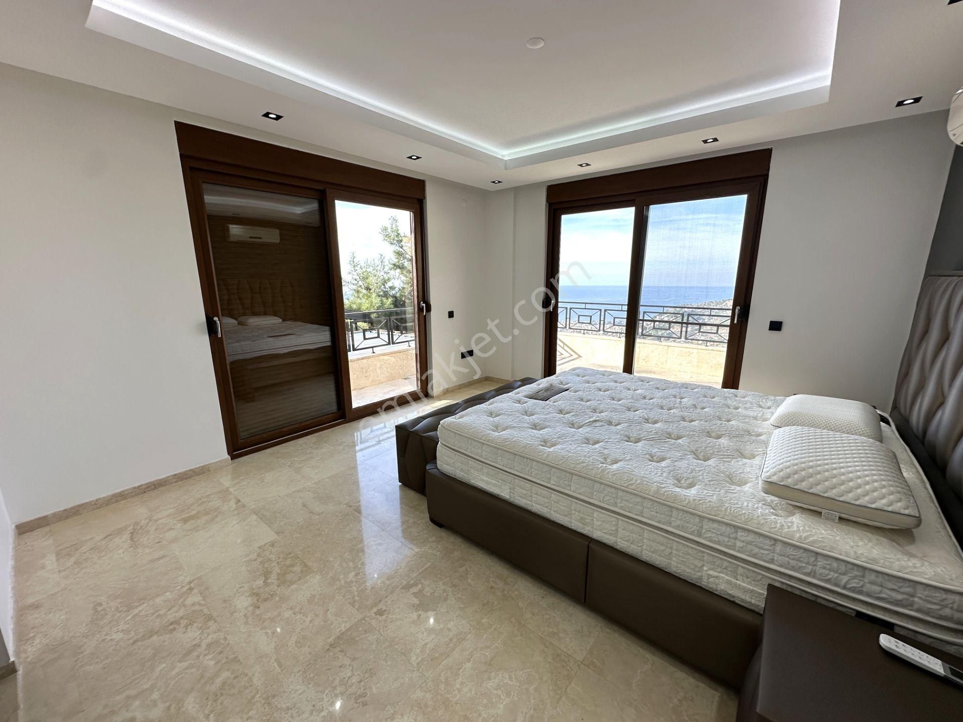 Europerty Homes'tan Alanya Bektaş'ta Doğanın İçinde 4+1 Villa - Görsel 18