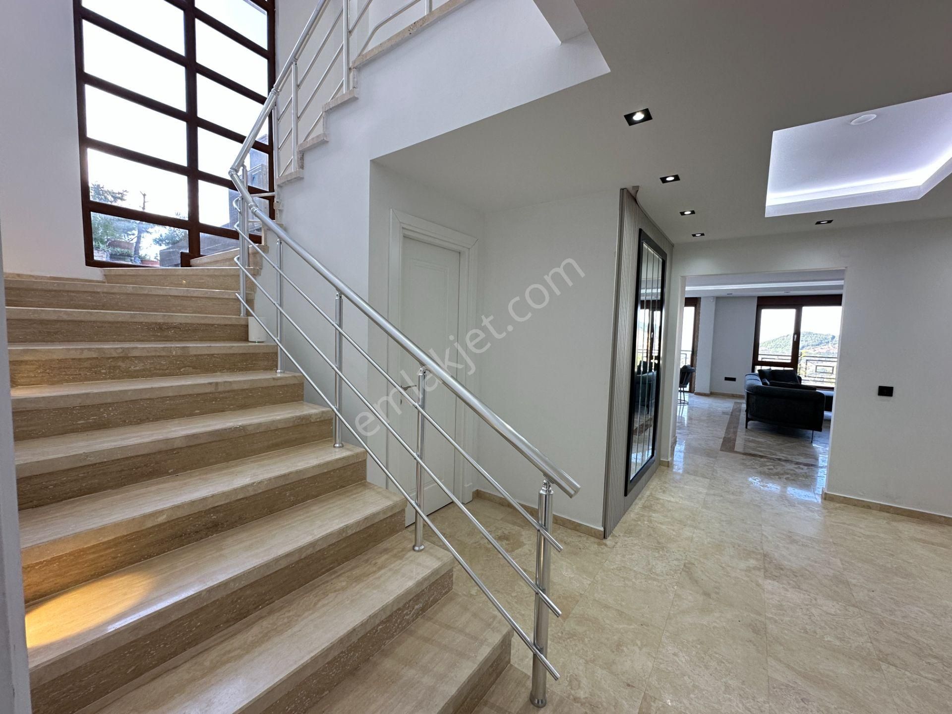 Europerty Homes'tan Alanya Bektaş'ta Doğanın İçinde 4+1 Villa - Görsel 8