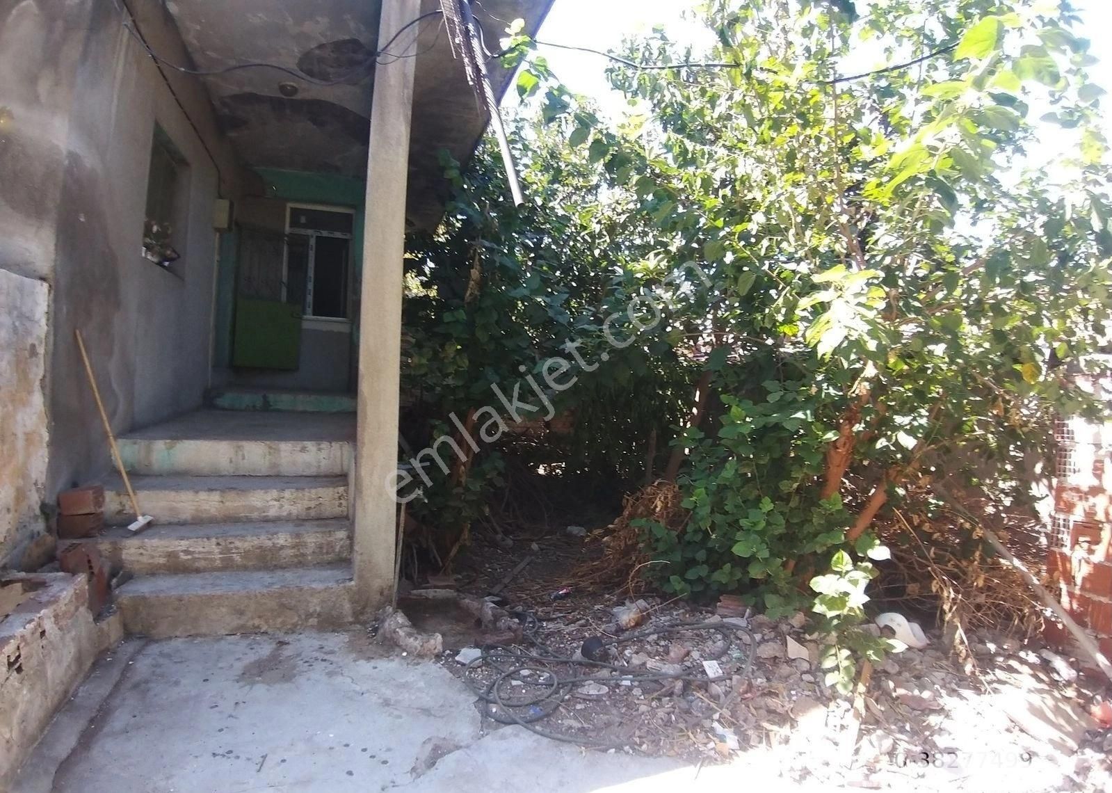 İzmir Konak Gültepe/murat Mahallesi/nde/bahçeli/teraslı/müstakil Ev - Görsel 5