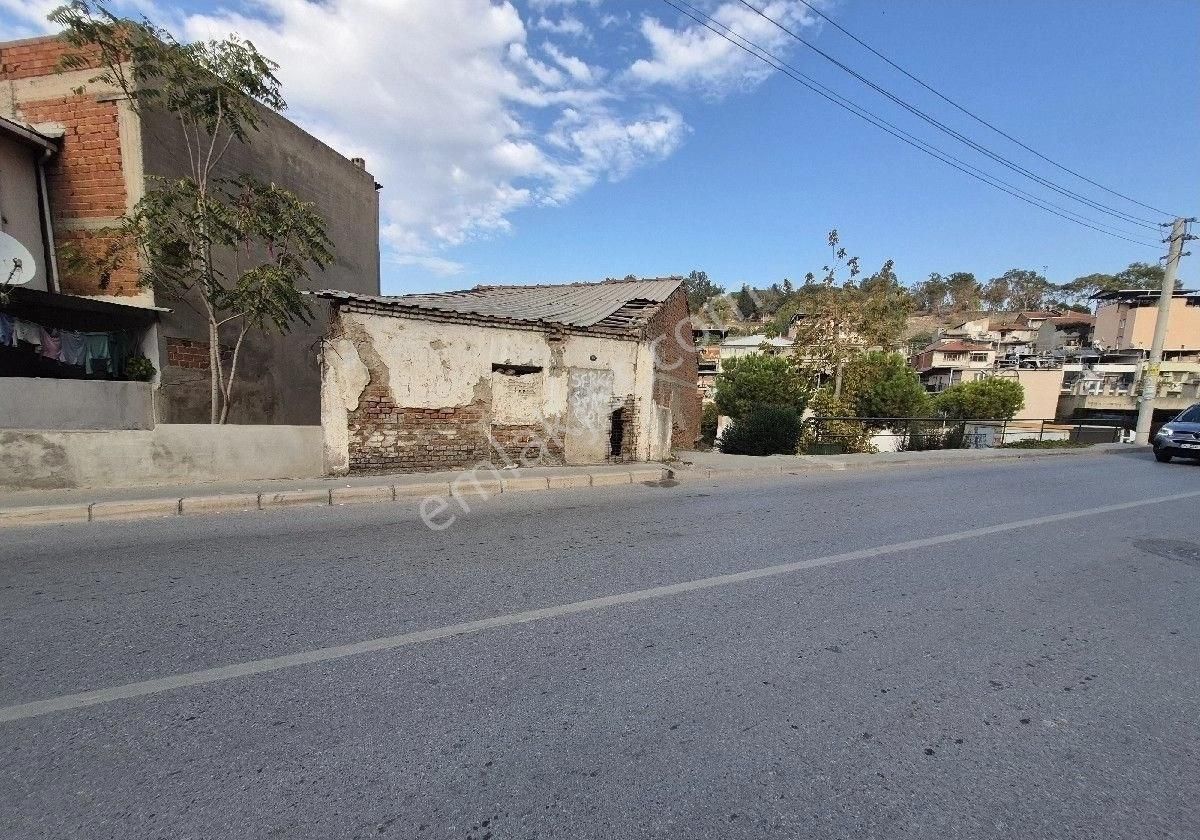 İzmir'in Merkezkonak Boğaziçinde Gıdaçarşısına Çok Yakın4-5dk//cadde Üzeri 165m2 Satılık Müstakil Ev - Görsel 6