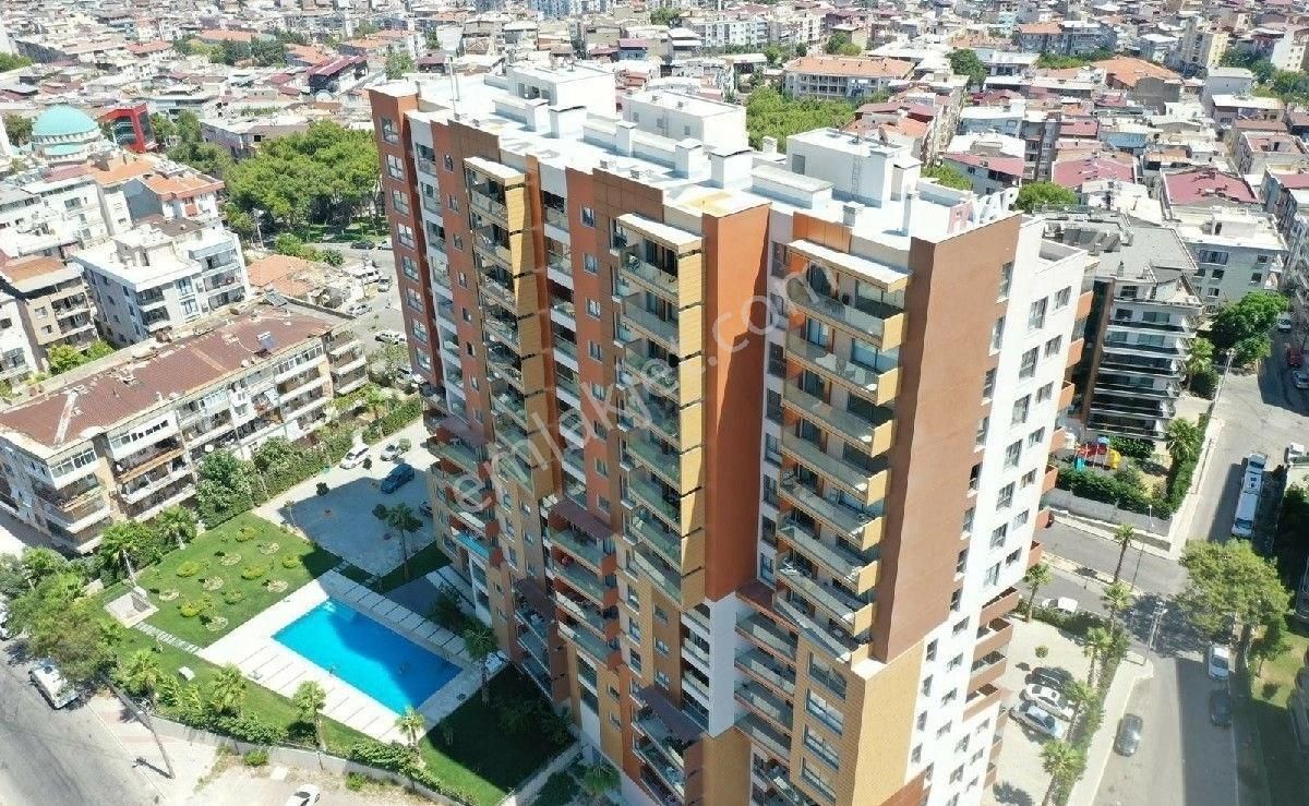 İzmir Karabağlar//fi Yapı Mynar Lıfe Sitesinde Ara Kat 3+1 Havuzlu Lüks Daire - Görsel 18