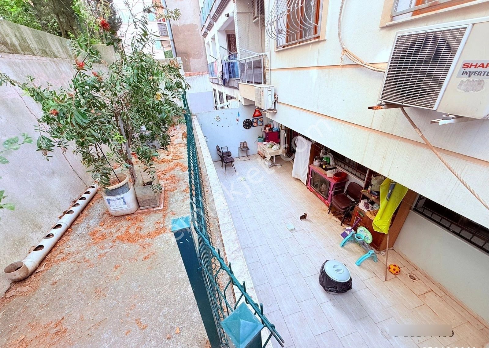 İzmir Buca Laleli Mahallesinde//konak Tünel Çıkışı//halkbankasına&izbana5dk/12yılık/160m2/3+1bahçeli - Görsel 9