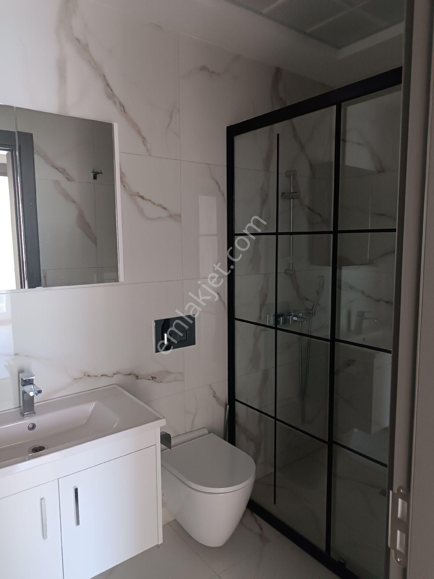 Kuşadası Merkezde Satılık 3+1 Sıfır Daire - Görsel 19