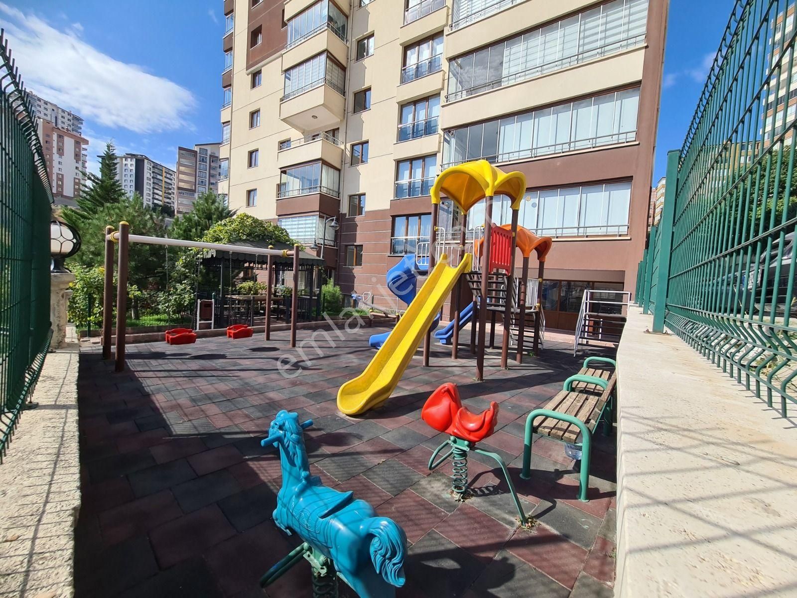 Seval Cd. Üzeri Manzaralı Sitede Teras Balkonlu Fırsat 3+1 Daire - Görsel 34