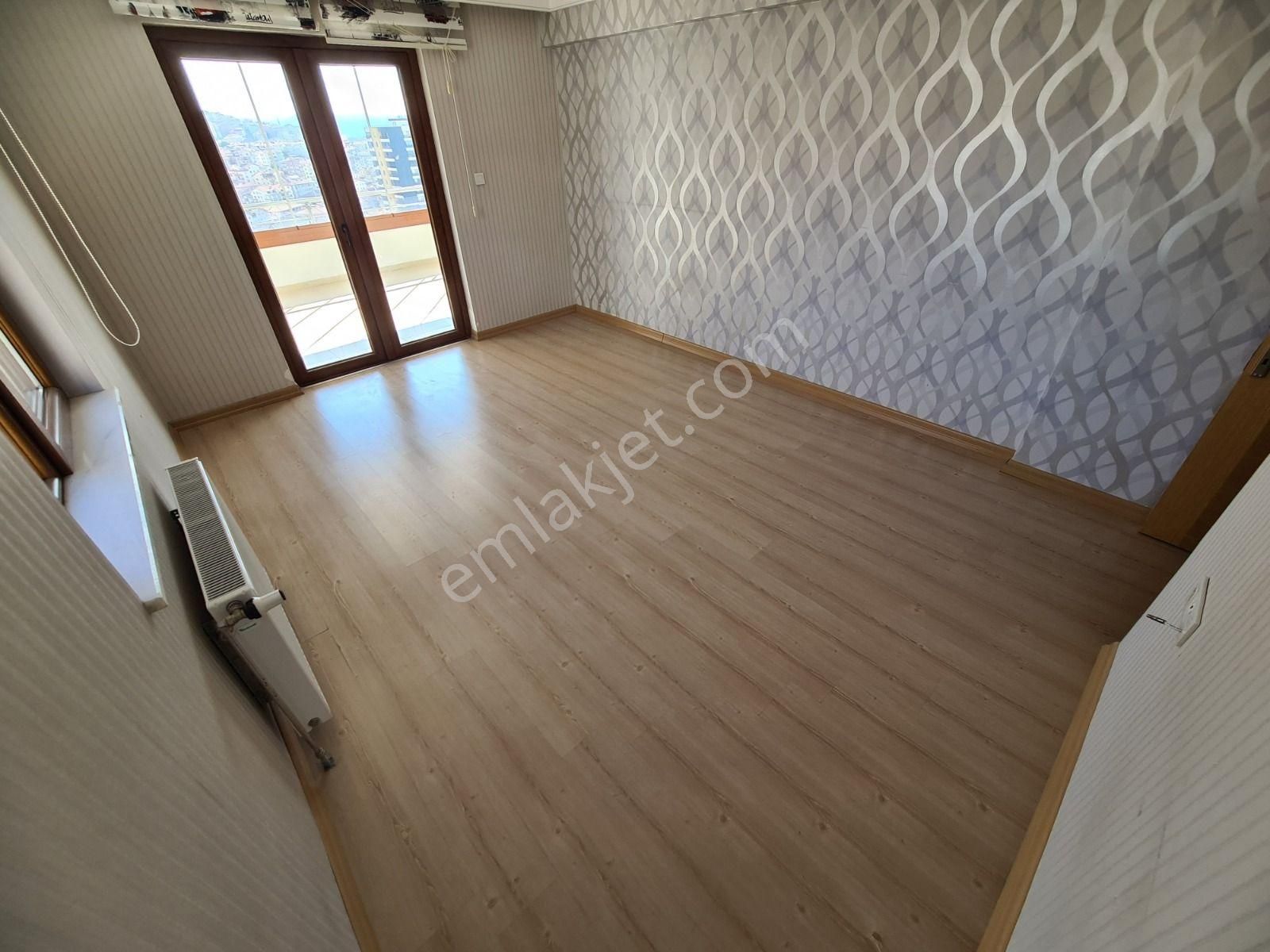 Seval Cd. Üzeri Manzaralı Sitede Teras Balkonlu Fırsat 3+1 Daire - Görsel 18