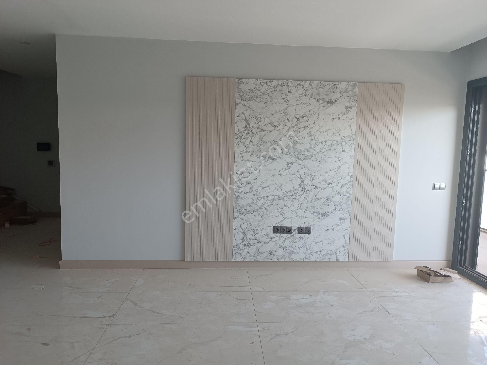 Kuşadası Merkezde Satılık 3+1 Kapalı Mutfak Dublex Daire - Görsel 6