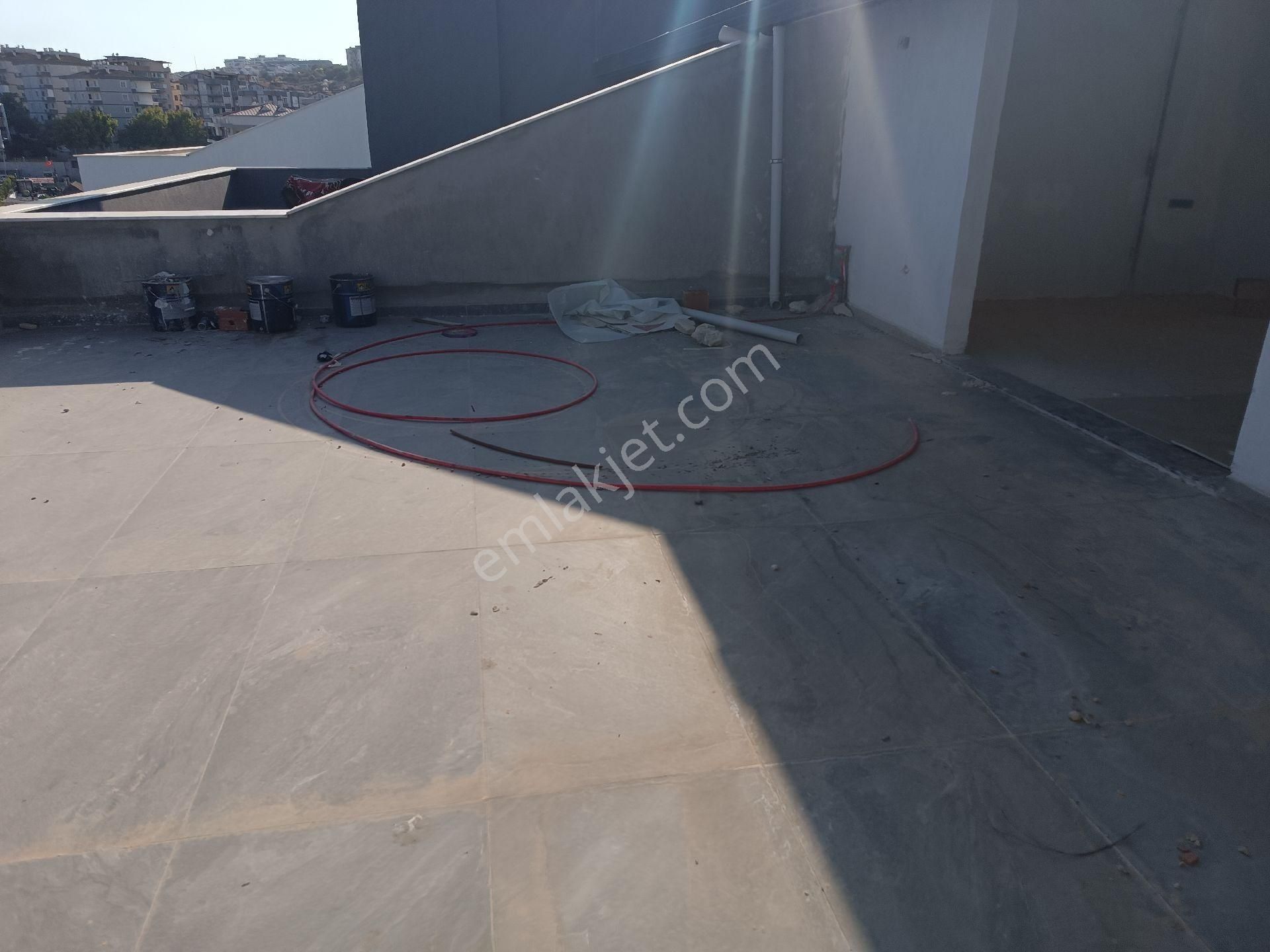 Kuşadası Merkezde Satılık 3+1 Kapalı Mutfak Dublex Daire - Görsel 29