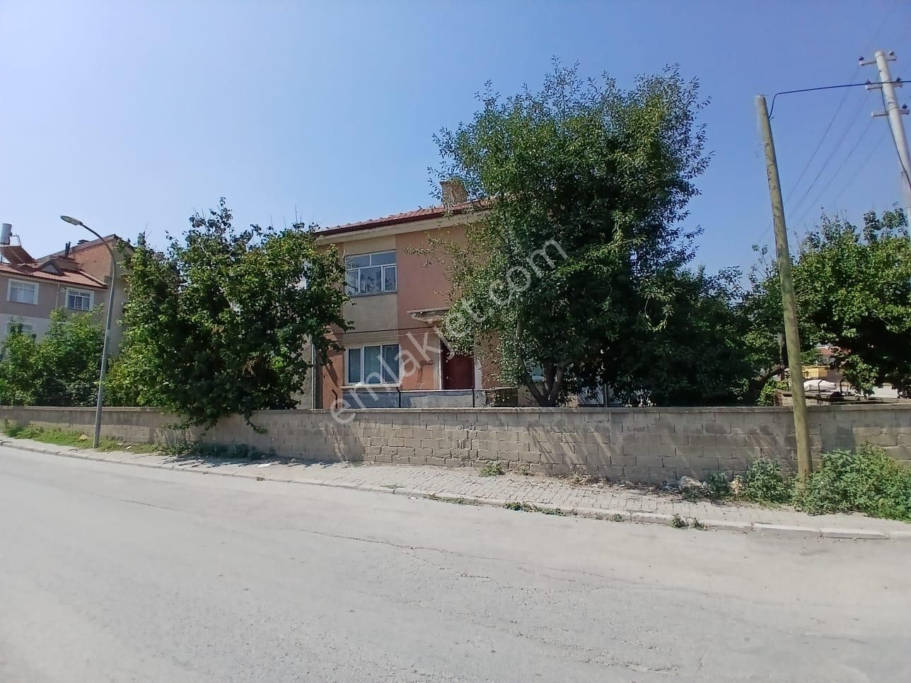 Akçay Emlak'tan Akşehir Yeni Mahallede Doğalgazlı İki Daireli Satılık Müstakil Ev - Görsel 31