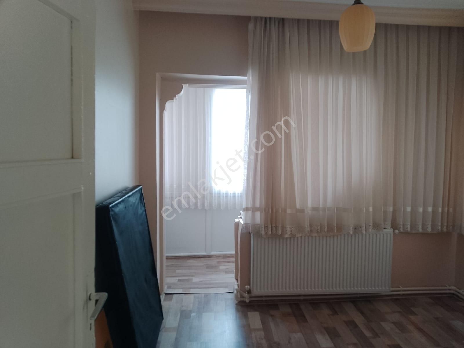 Akçay Emlak'tan Akşehir Yeni Mahallede Doğalgazlı İki Daireli Satılık Müstakil Ev - Görsel 6