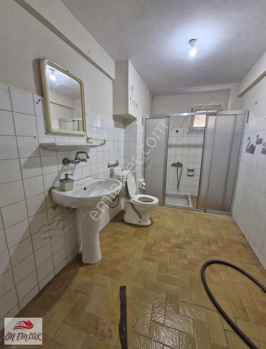 Ön Emlak'tan Burhaniye Yeni Mahallede Kiralık Geniş 3+1 Daire! - Görsel 12