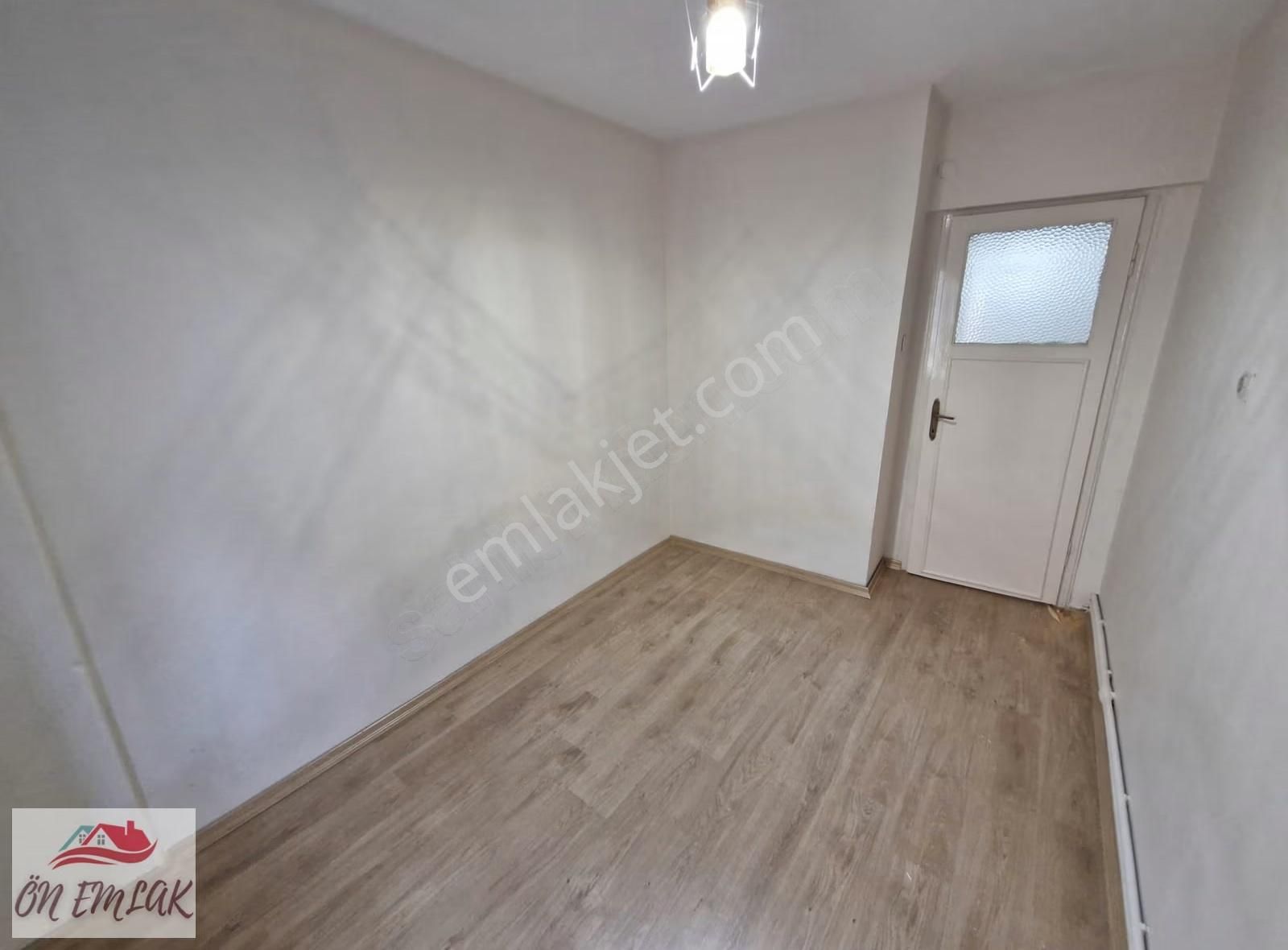 Ön Emlak'tan Burhaniye Yeni Mahallede Kiralık Geniş 3+1 Daire! - Görsel 8