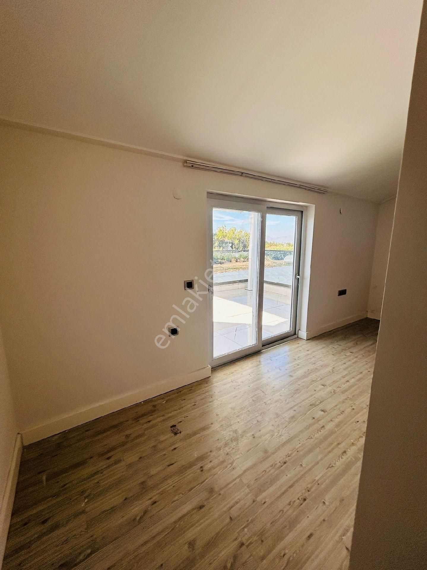 Güzelobada Konsept Bir Binada 3+1 Lüks Daire - Görsel 23