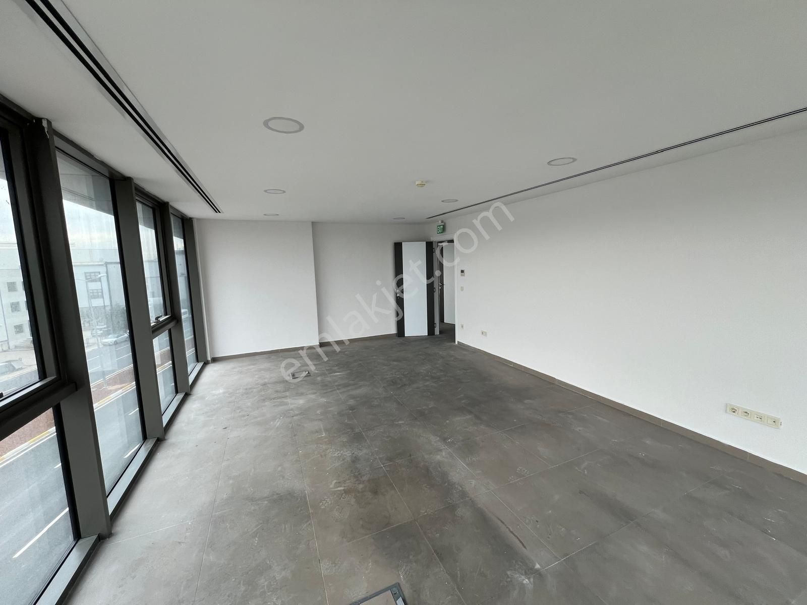 Dilovası Kobi Osb'de Kullanıma Hazır 2250 M2+epoksin+radyan+630 Kwa+vinçli Fabrika - Görsel 22