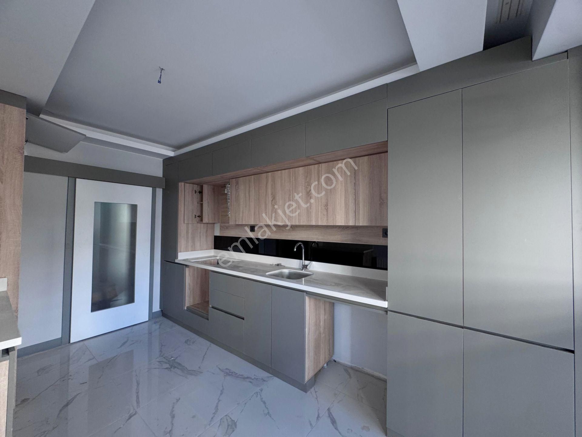 Yenikent Menderes Mh.de 3+1 Ultra Lüx Yapılı Satılık Daire - Görsel 3