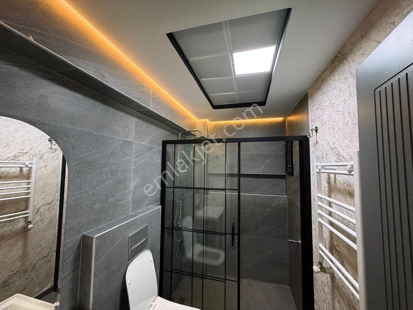 Buca Adatepe Mh Sıfır Lüks Rezidans 1+1 Arakat Eşyalı Havuzlu Balkonlu Satılık - Görsel 8