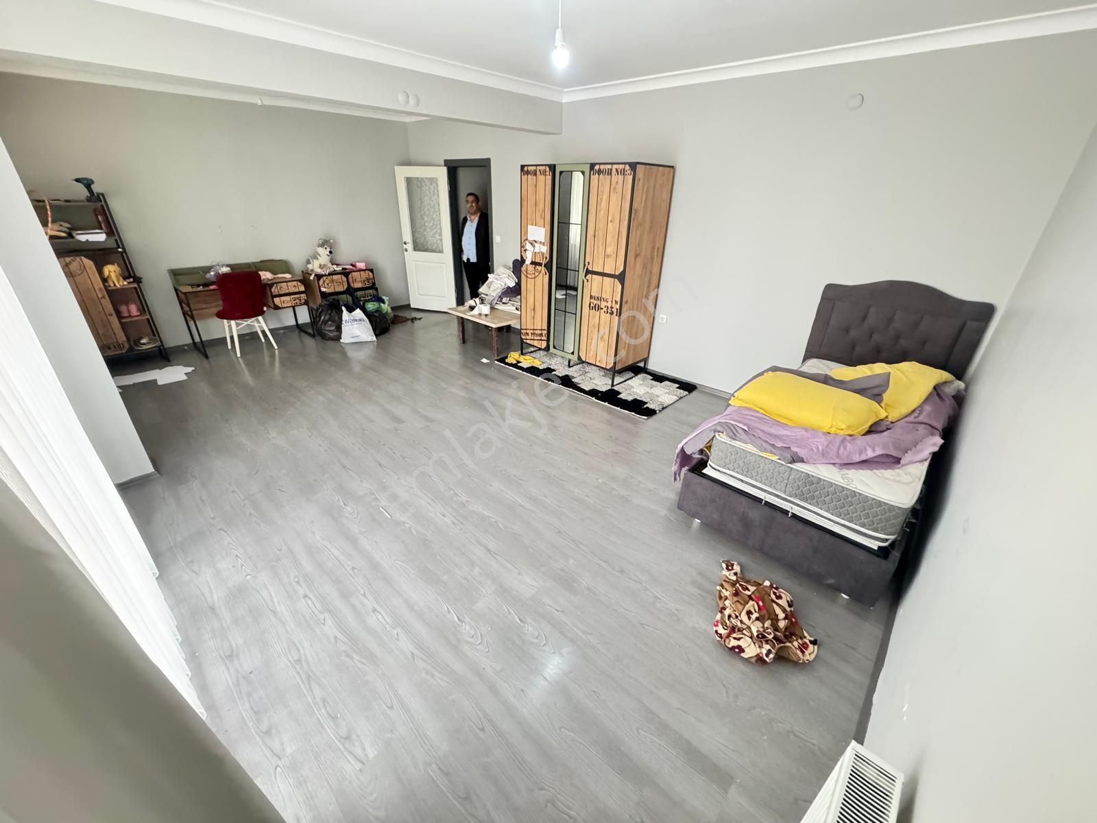 Altındağ Beşikkaya Mah 3+1 Giriş Kat Asansörlü İskanlı Daire - Görsel 6