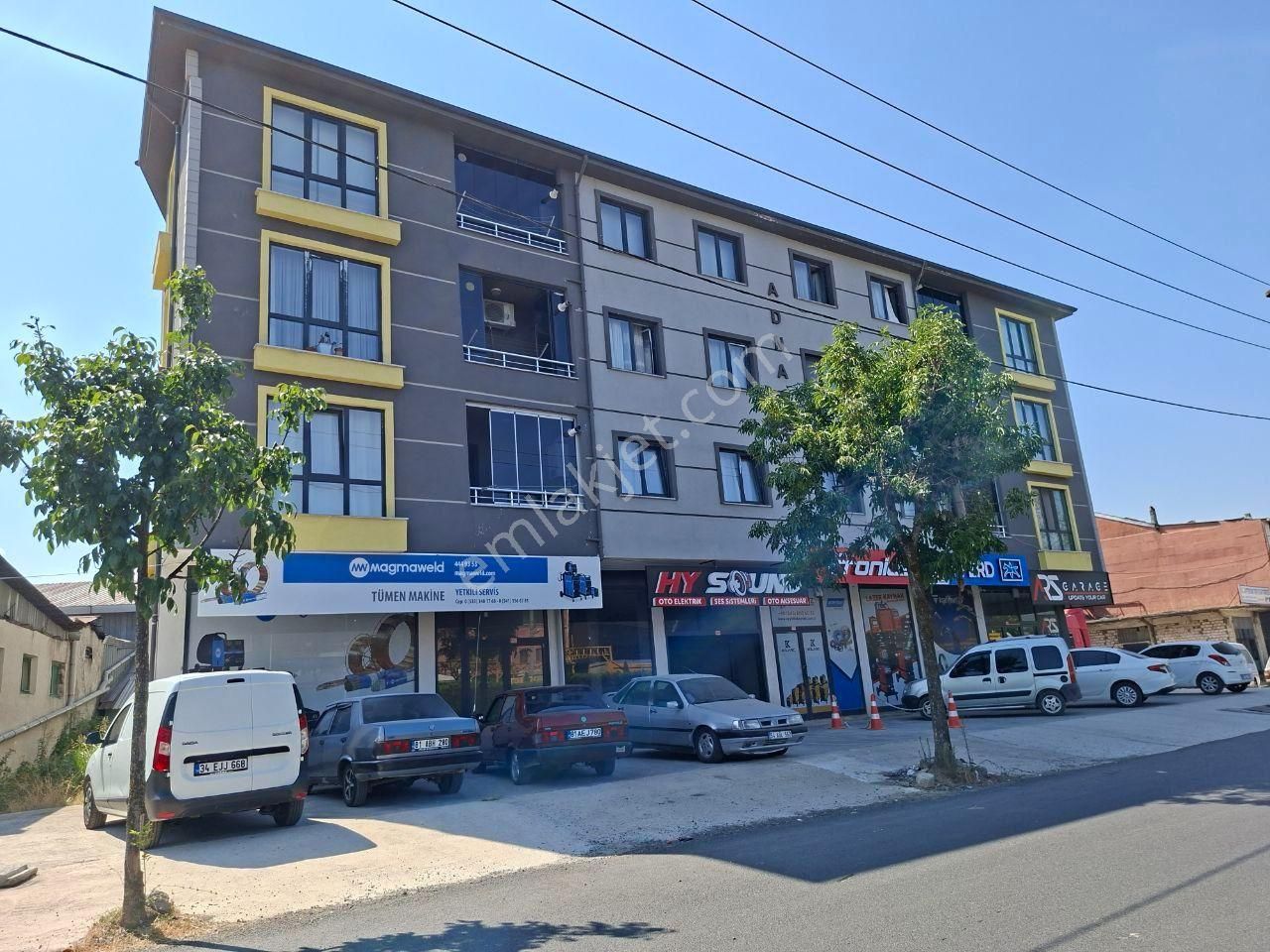 Hak Emlaktan Aziziye Mahallesinde Satılık 2+1 Eşyalı Uygun Daire