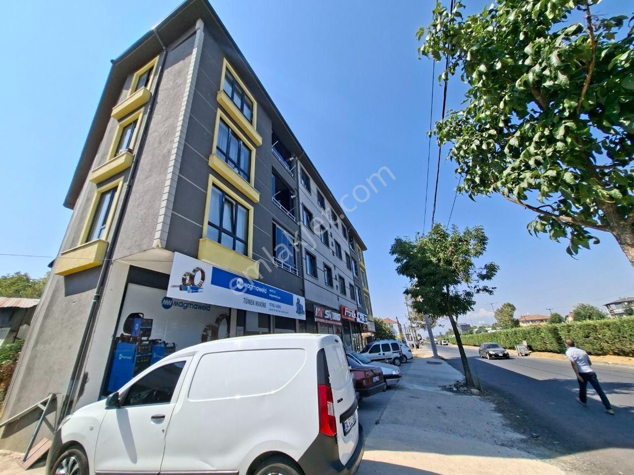 Hak Emlaktan Aziziye Mahallesinde Satılık 2+1 Eşyalı Uygun Daire - Görsel 24
