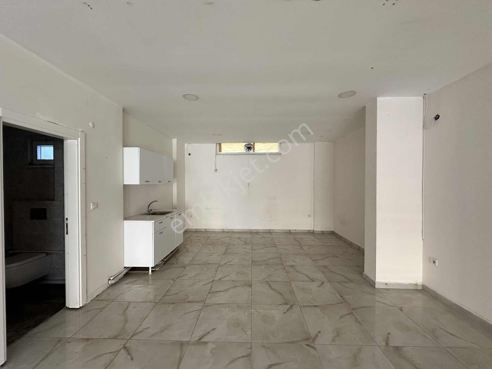 Alanya Kestel Hastepe Mah Kiralık 100 M2 Dükkan - Görsel 3