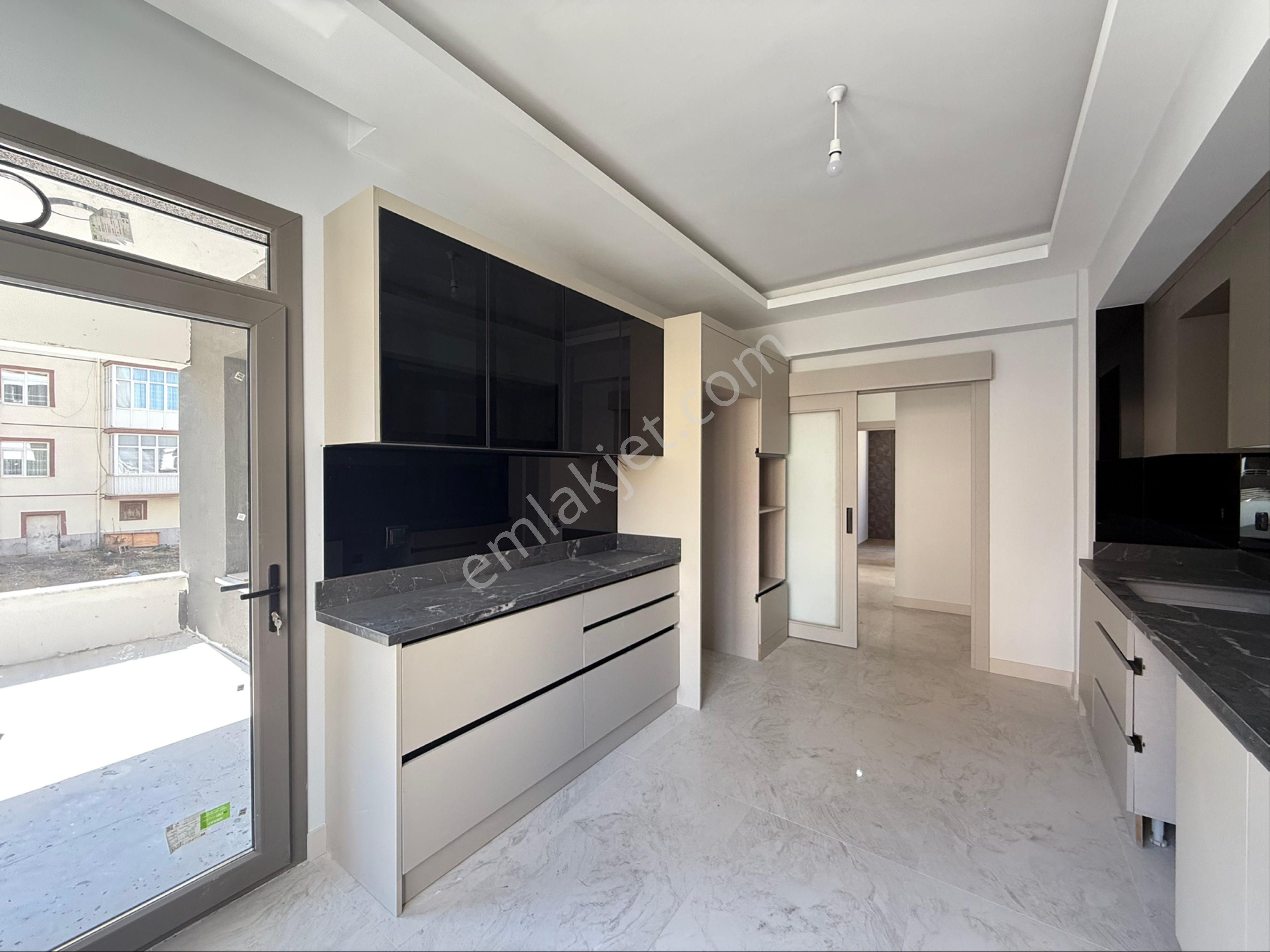 Tavlusun Malatya Yolu Üzerinde 3+1 Sıfır Lüx Satılık Daire - Görsel 3