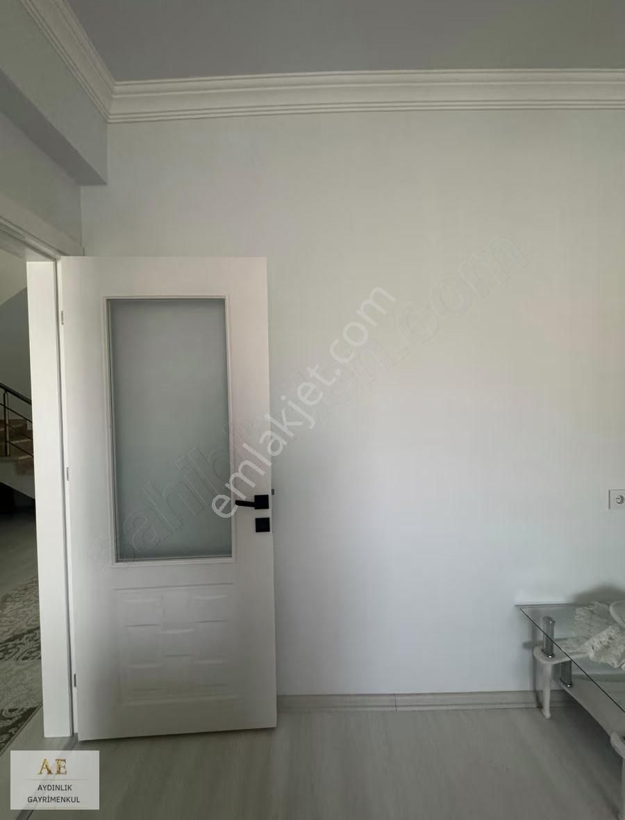 Aydınlık Emlak'tan Yeni Mahalle'de Satılık 4+1 Dübleks Daire - Görsel 3
