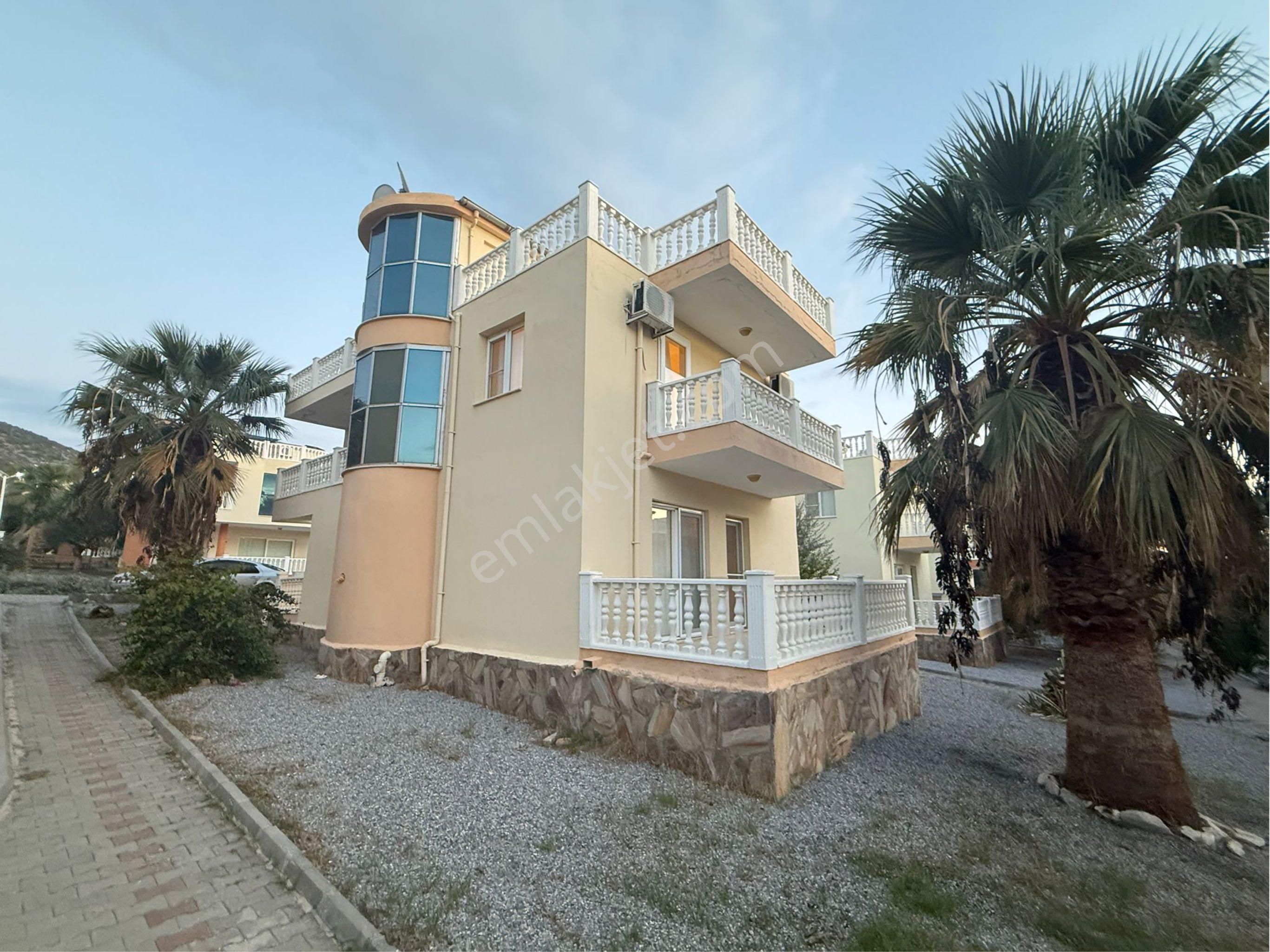 King Vilları Denize 6 Km, Didim’e 12km Mesafede, 5+1 Pazarlıklı Villa