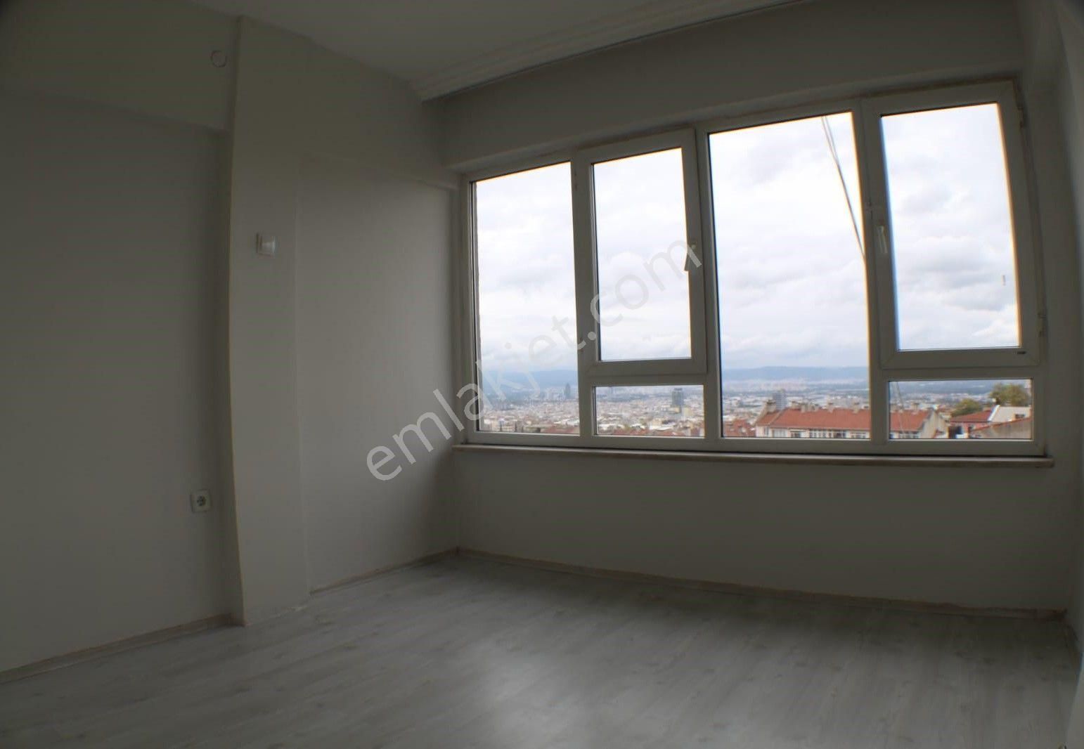 Bursa Yıldırım Umurbey 2+1 80 M2 4.kat Daire Kiralık - Görsel 3