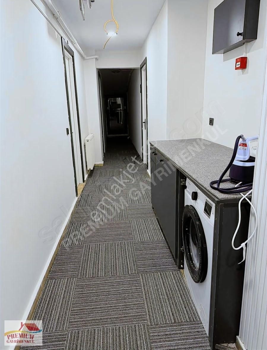 Fatih Molla Gürani'de Kiralık Eşyalı Daire