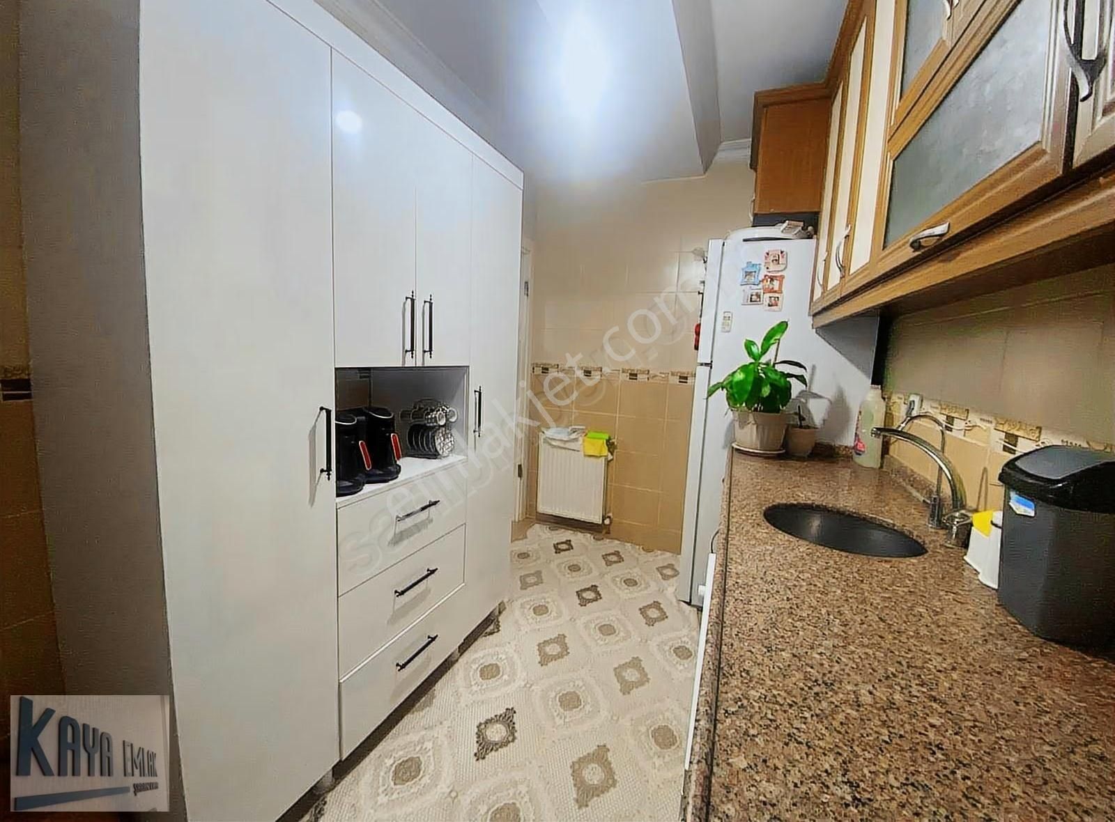 Yenibosna Zafer Mah. Satılık 4+1 Dublex - Görsel 5