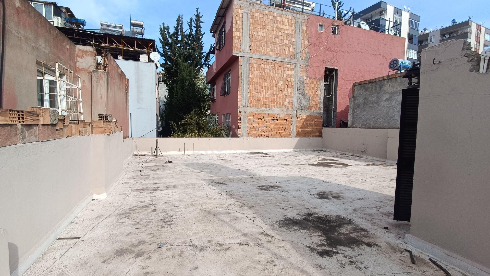 Yeşilyurt Müstakil Tek Katlı İkiz Daire Kapalı Mutfak 2+1 - Görsel 24