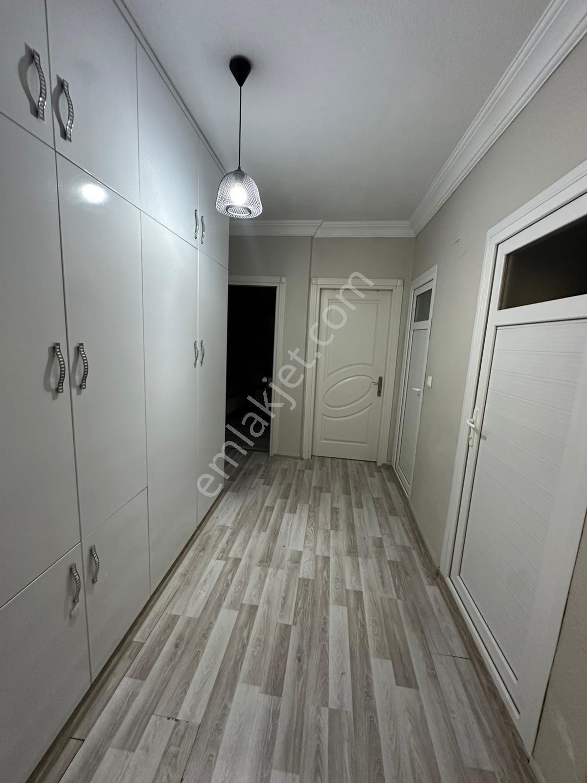 Gürselpaşa'da İçi Yapılı 2+1 Tek Katlı Kiralık Müstakil Ev - Görsel 11