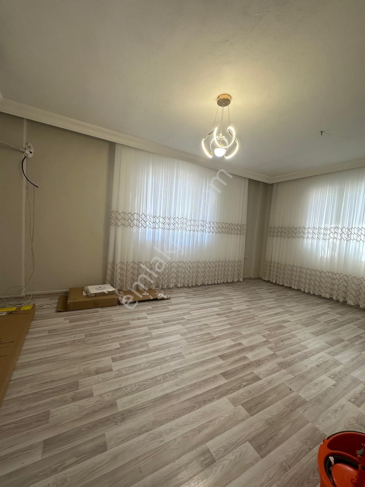 Gürselpaşa'da İçi Yapılı 2+1 Tek Katlı Kiralık Müstakil Ev - Görsel 17