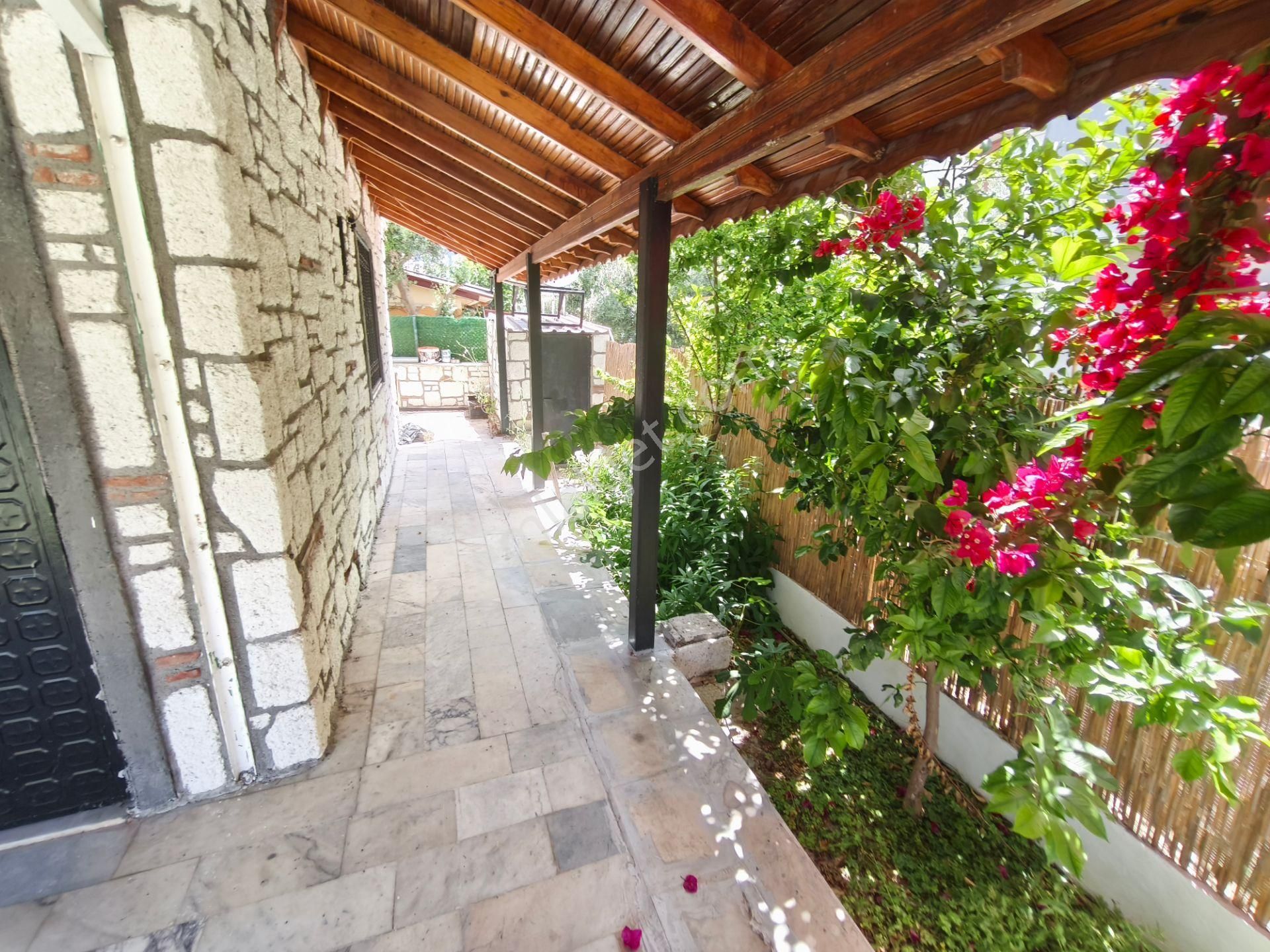 Plaja Yürüme Mesafesinde Müstakil Tripleks Satılık Yazlık - Görsel 29