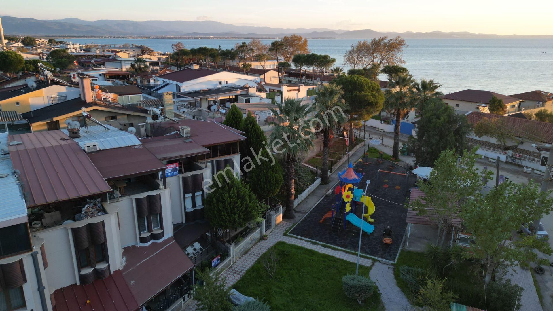 Edremit İkizçay’da Denize 50 Metre Mesafede 3 Katlı 3+1 Villa - Görsel 4