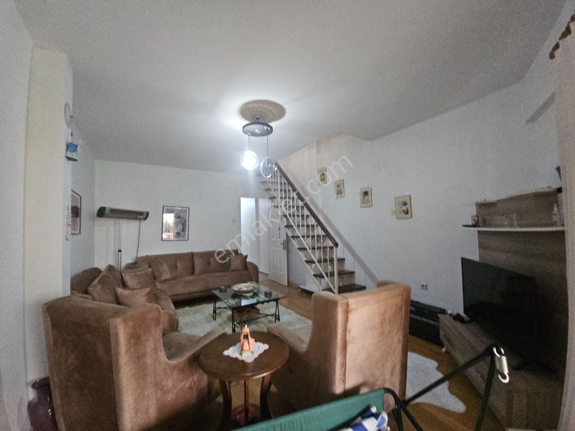 Edremit İkizçay’da Denize 50 Metre Mesafede 3 Katlı 3+1 Villa - Görsel 5